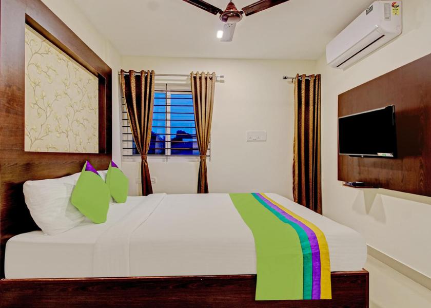 Karnataka Bangalore Public Areas