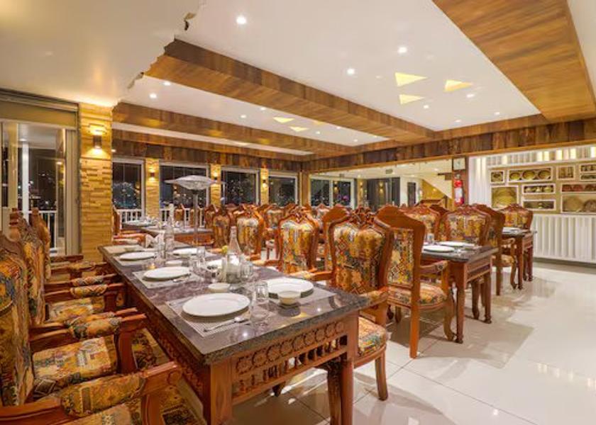 Uttarakhand Mussoorie Food & Dining