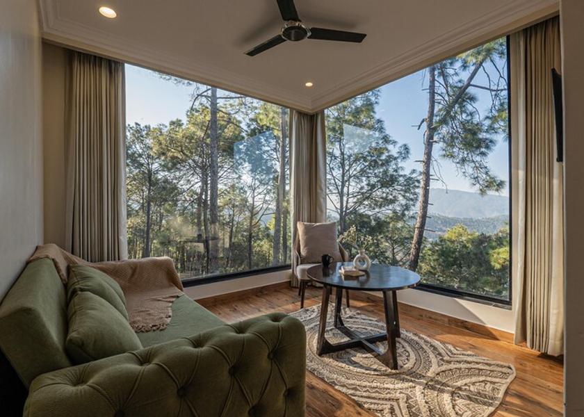 Uttarakhand Mukteshwar Majestic Suite