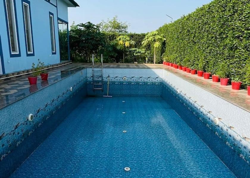 Uttar Pradesh Noida Outdoor pool