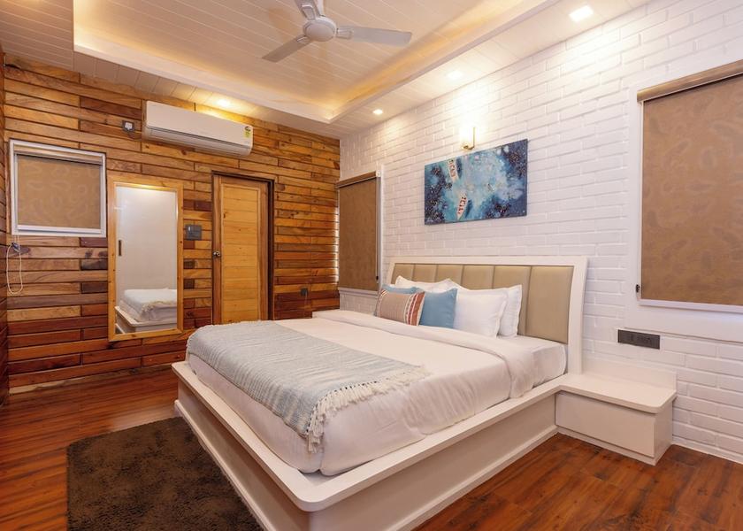 Uttarakhand Dehradun Room