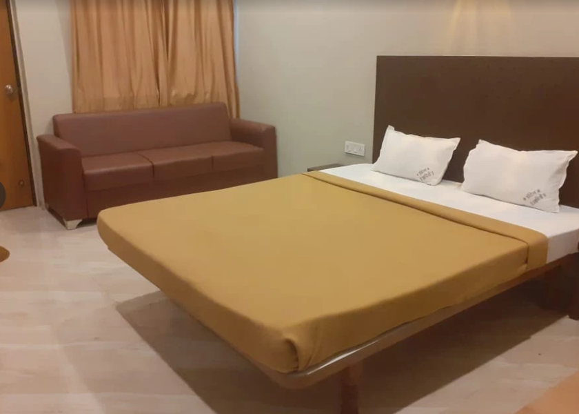 Maharashtra Satara Standard Rooms