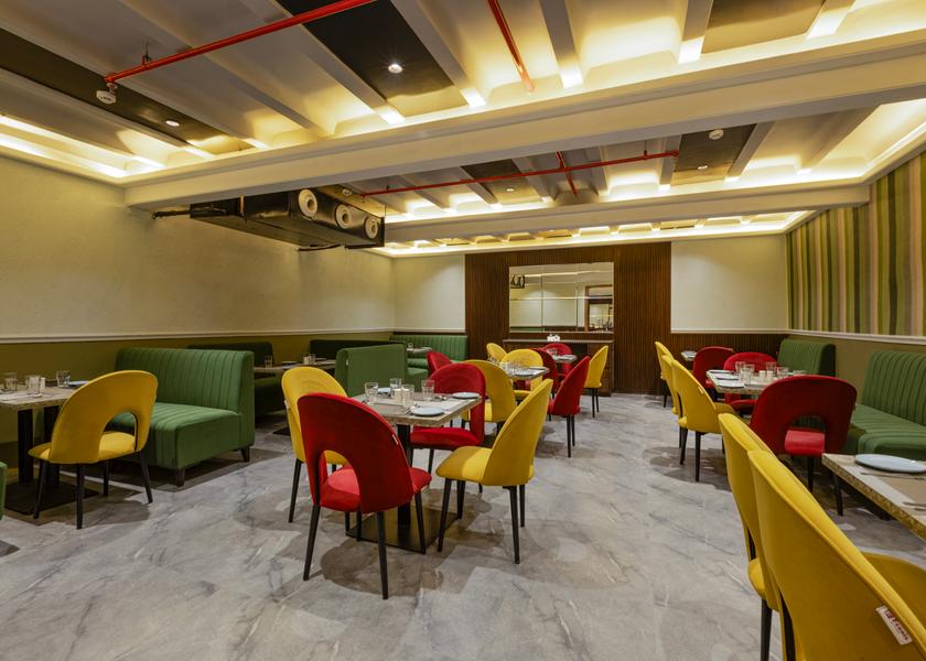 Uttar Pradesh Lucknow Food & Dining