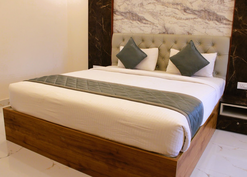 Karnataka Bidadi Deluxe Room