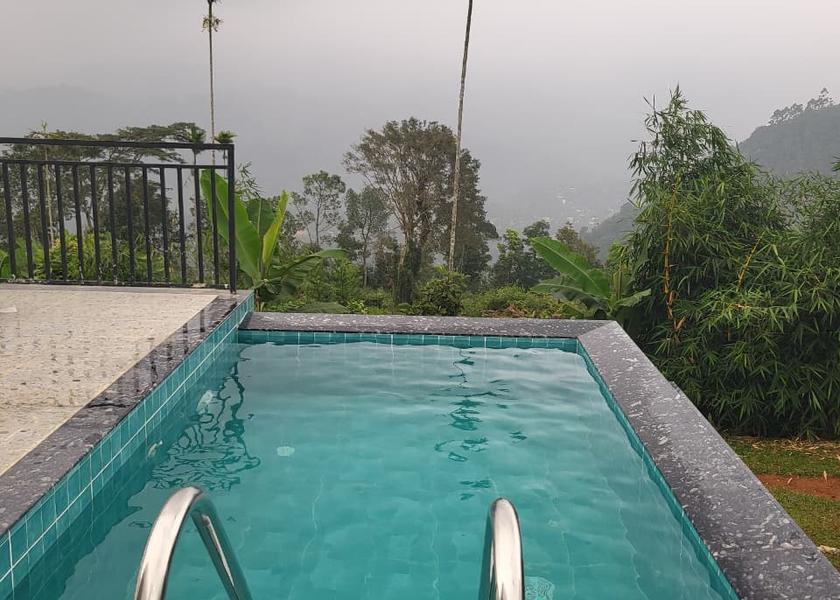 Kerala Munnar Dome with Pool
