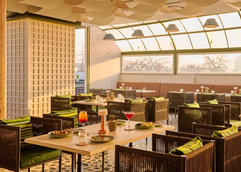 Uttar Pradesh Varanasi Food & Dining