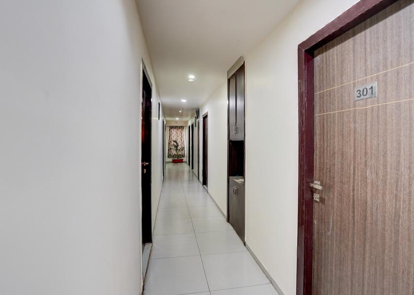 Gujarat Vadodara Lobby