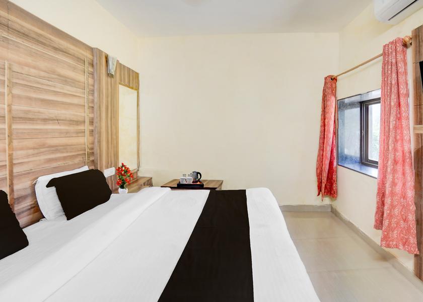 Rajasthan Mount Abu Room