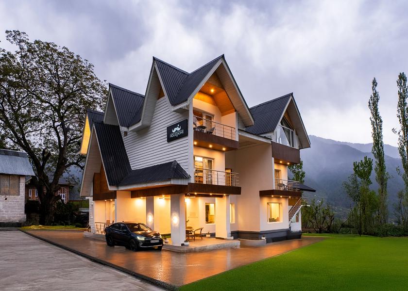 Jammu and Kashmir Pahalgam Hotel View