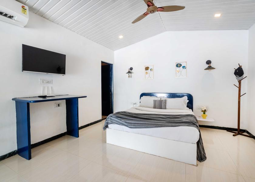 Maharashtra Lonavala Premium Room