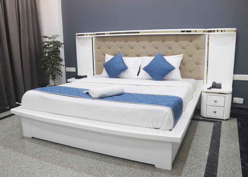 Haryana Gurugram Executive Room with Balcony