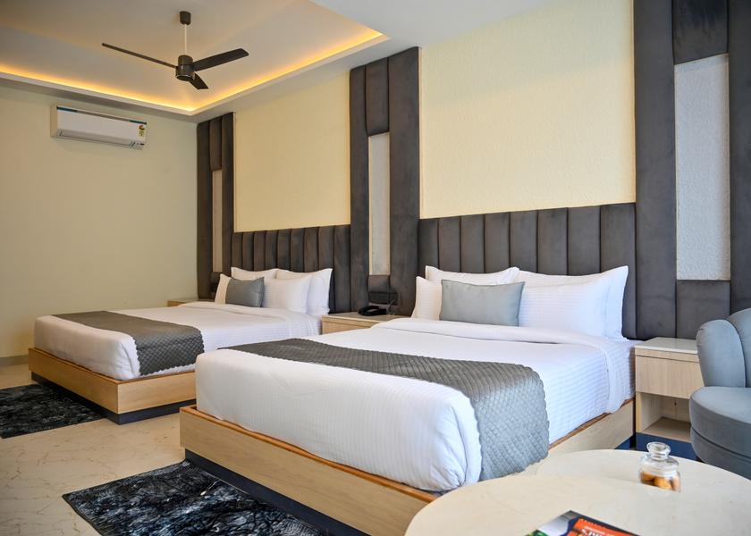 Uttarakhand Rishikesh Public Areas
