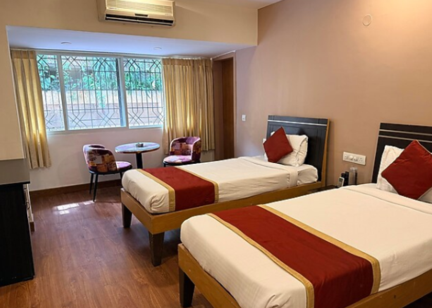 Karnataka Bangalore Executive Private Room in Shared Apartment