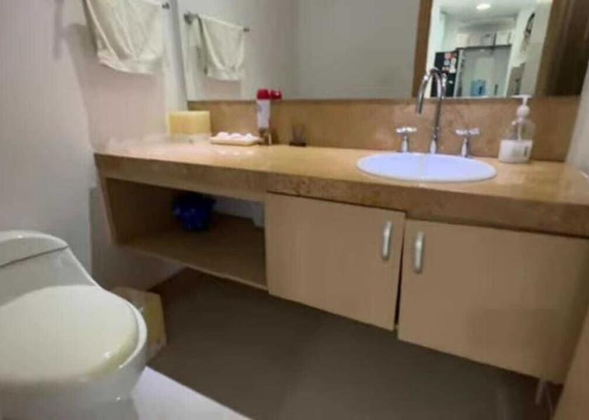 Buenos Aires Province Necochea Bathroom