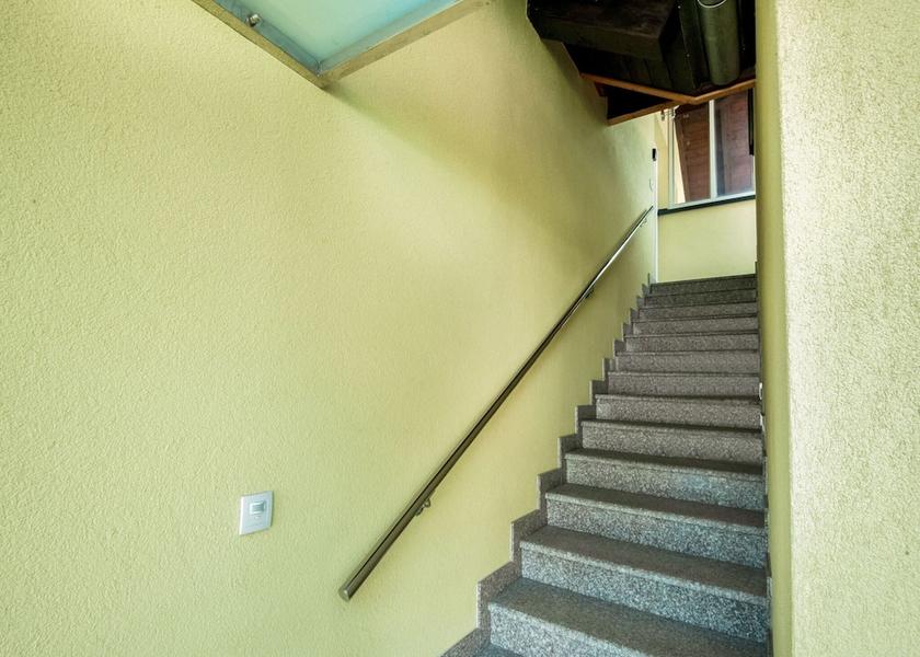 Tyrol Sautens Interior Entrance