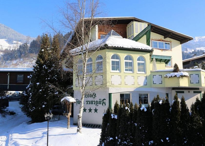 Tirol Fuegen Exterior Detail