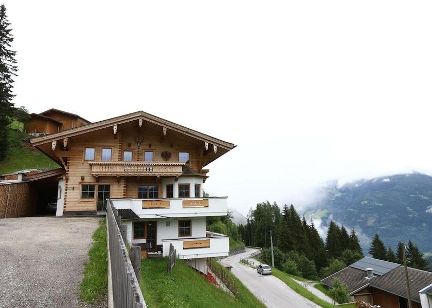 Tyrol Fuegenberg Exterior Detail