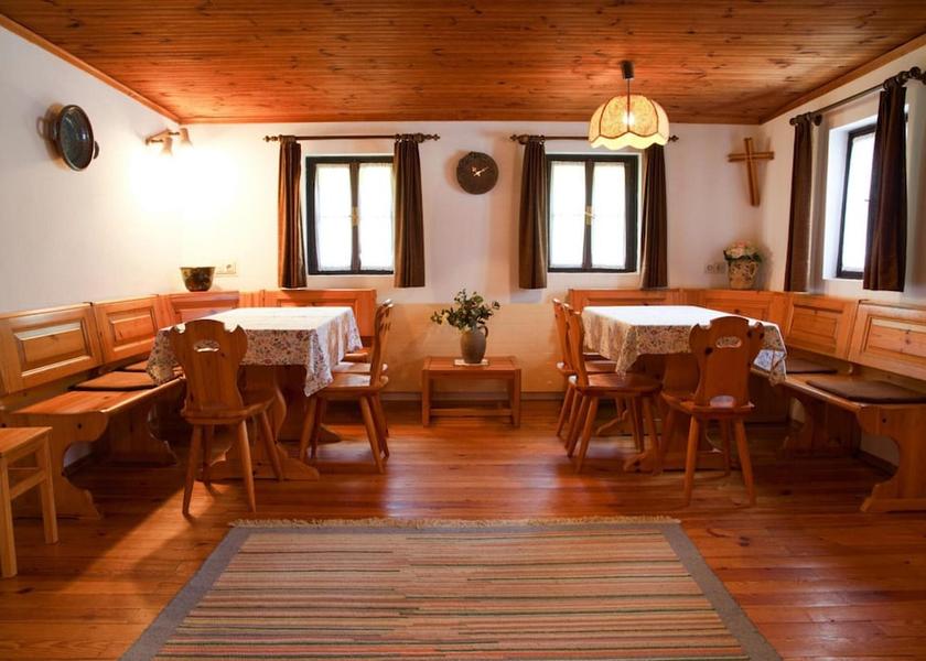 Carinthia Treffen Dining Area