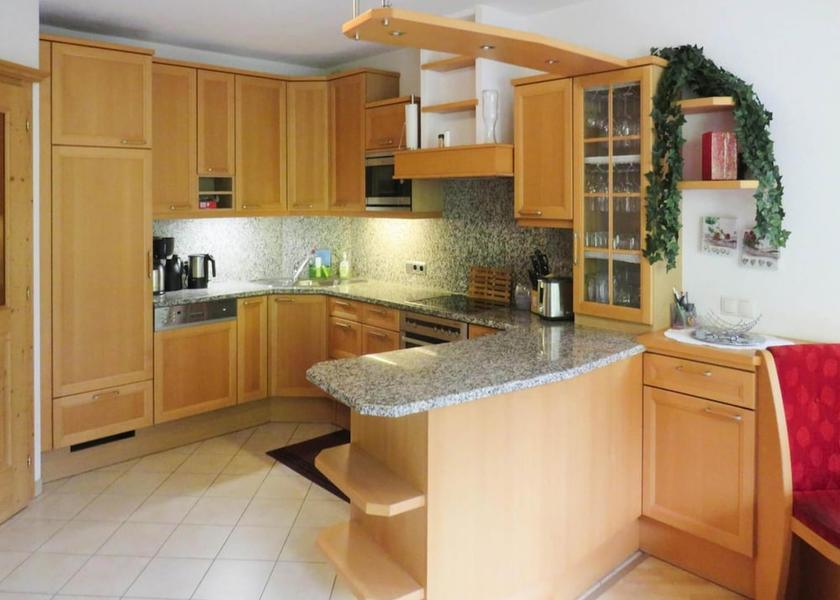 Tyrol Fuegenberg Kitchen