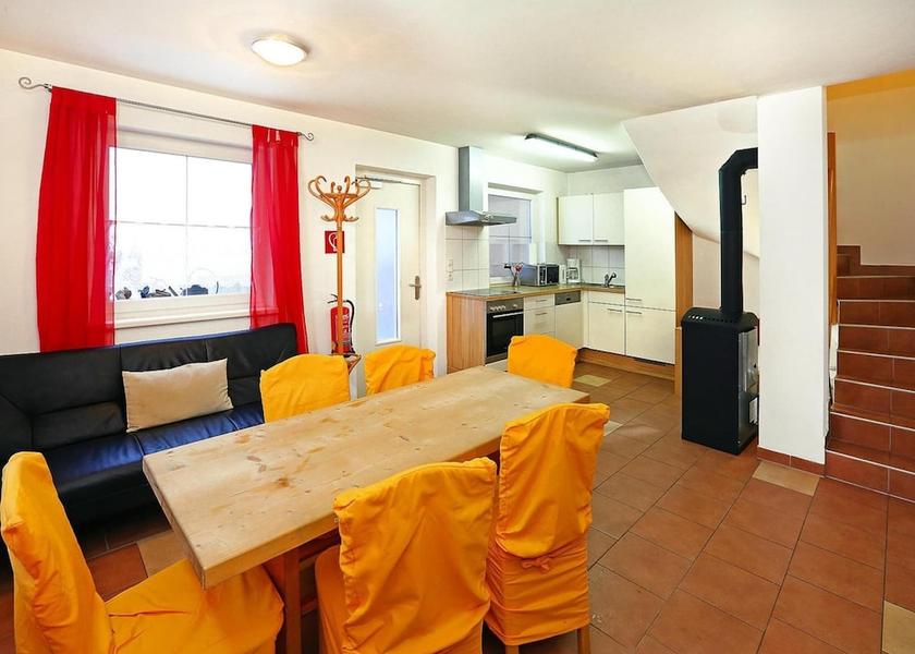 Tyrol Laengenfeld Dining Area