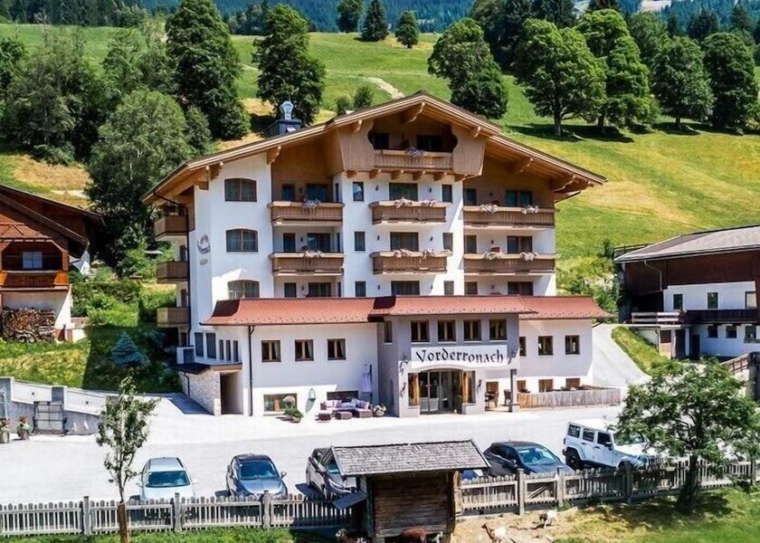 Salzburg State Saalbach-Hinterglemm Sundeck