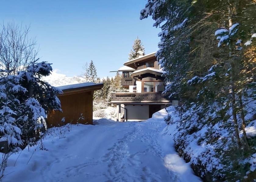 Tyrol Volders Exterior Detail