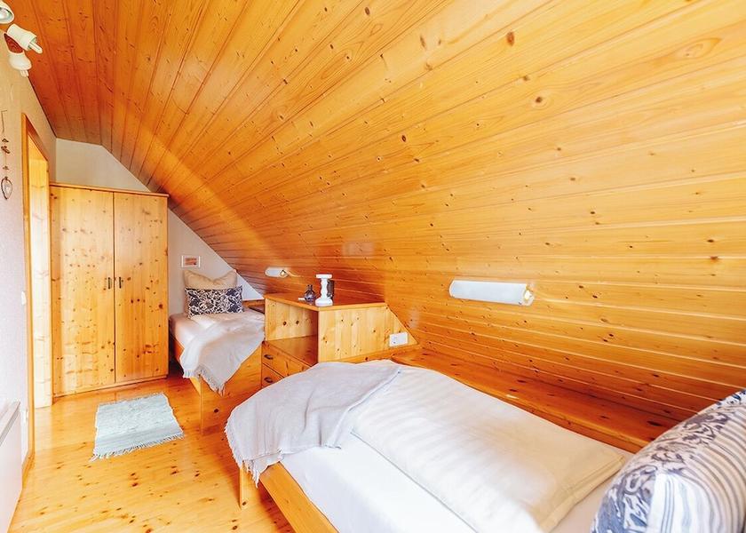 Carinthia Sankt Kanzian am Klopeiner See Room