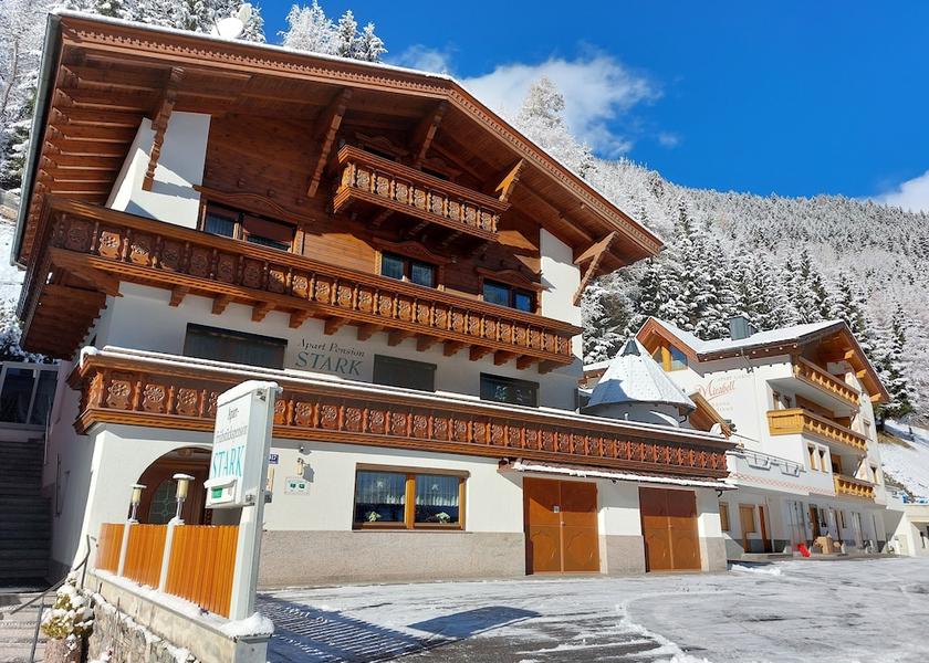 Tyrol Kappl Facade