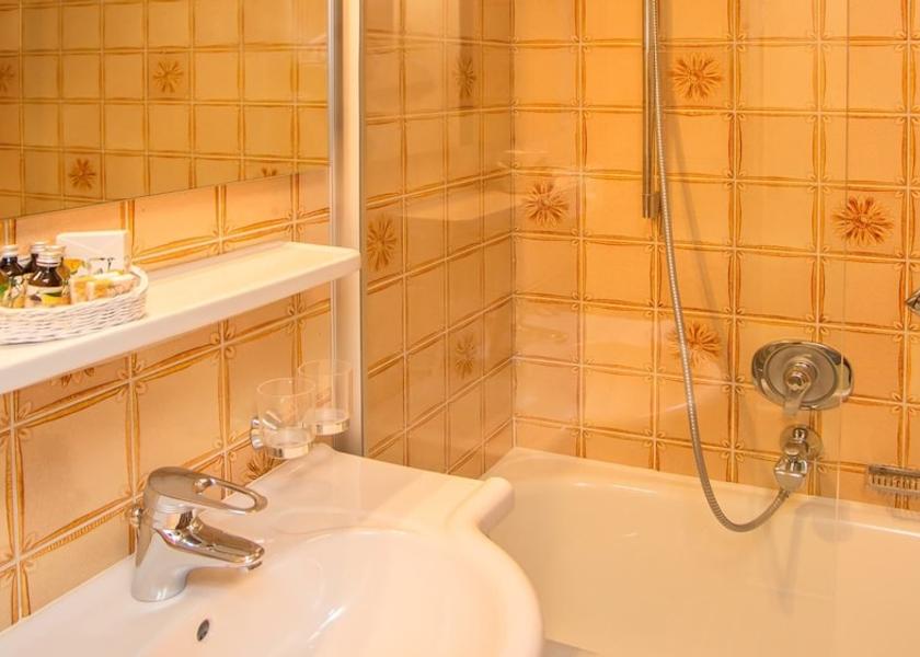 Salzburg State Saalbach-Hinterglemm Bathroom