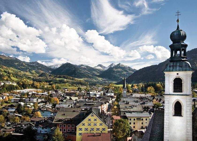 Tyrol Kitzbühel Exterior Detail