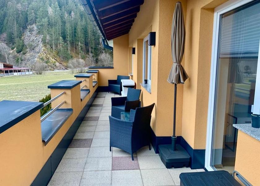 Tirol Oetz Exterior Detail