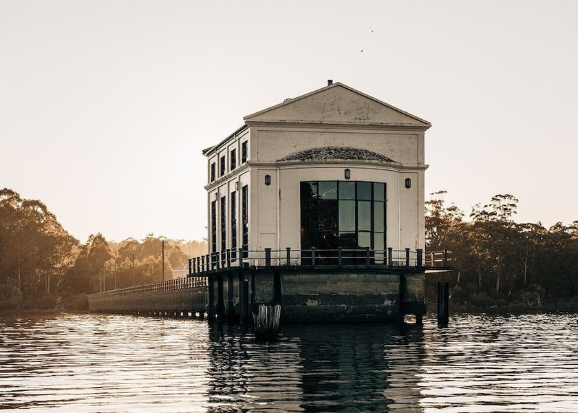Tasmania Lake St. Clair Exterior Detail