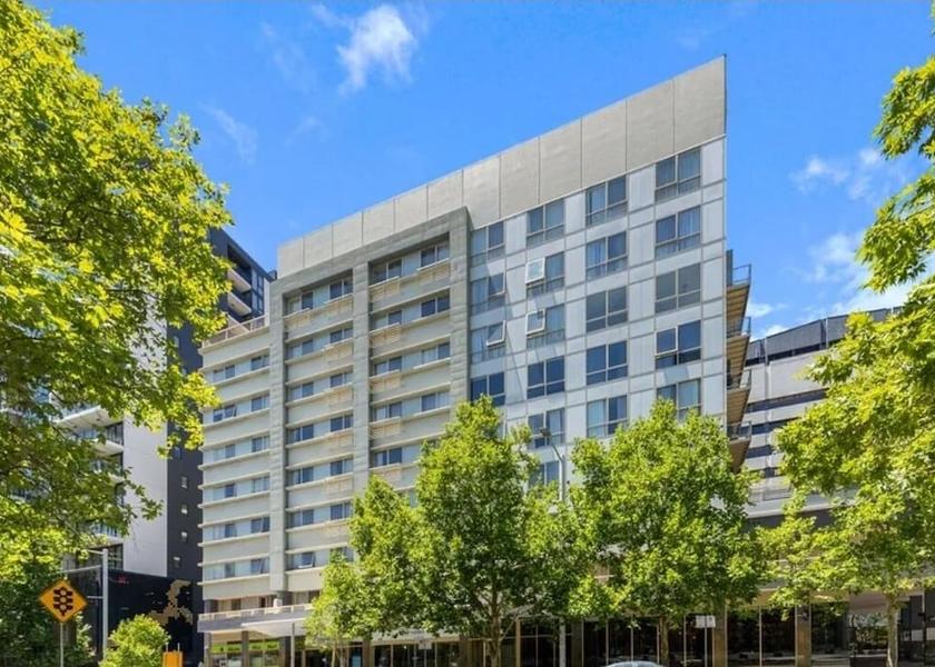 New South Wales Canberra Exterior Detail