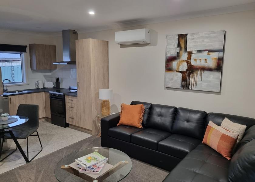 Victoria Rutherglen Living Area