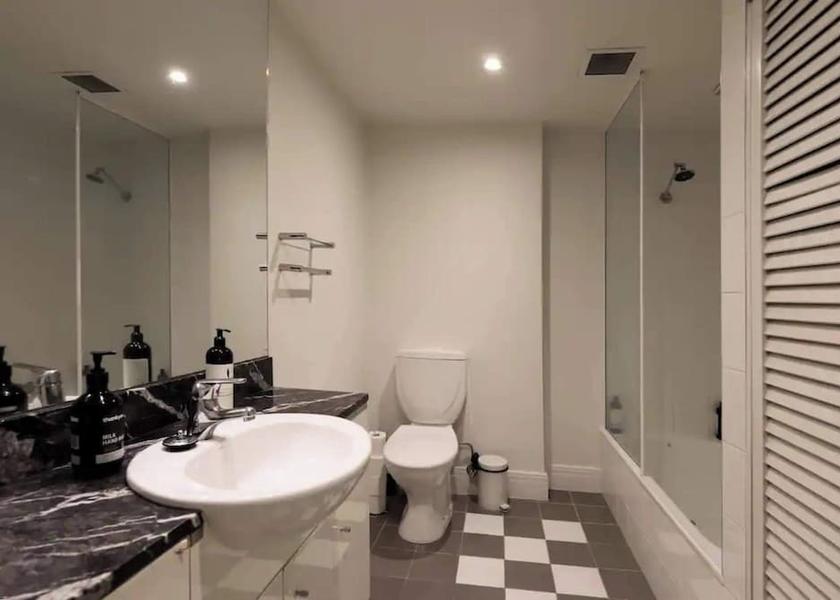 Victoria Melbourne Bathroom