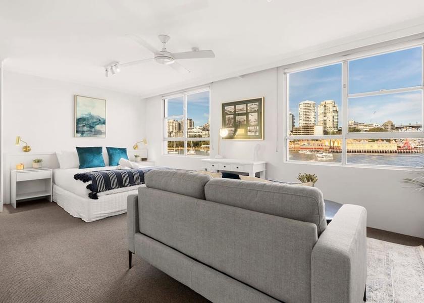 New South Wales Sydney Room