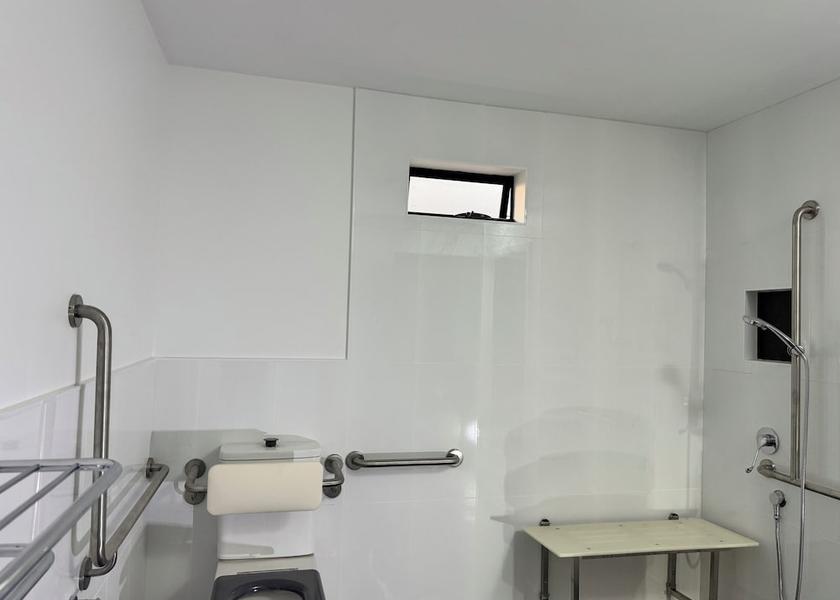 Queensland Beenleigh Bathroom