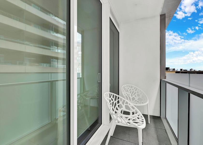 Victoria Melbourne Terrace