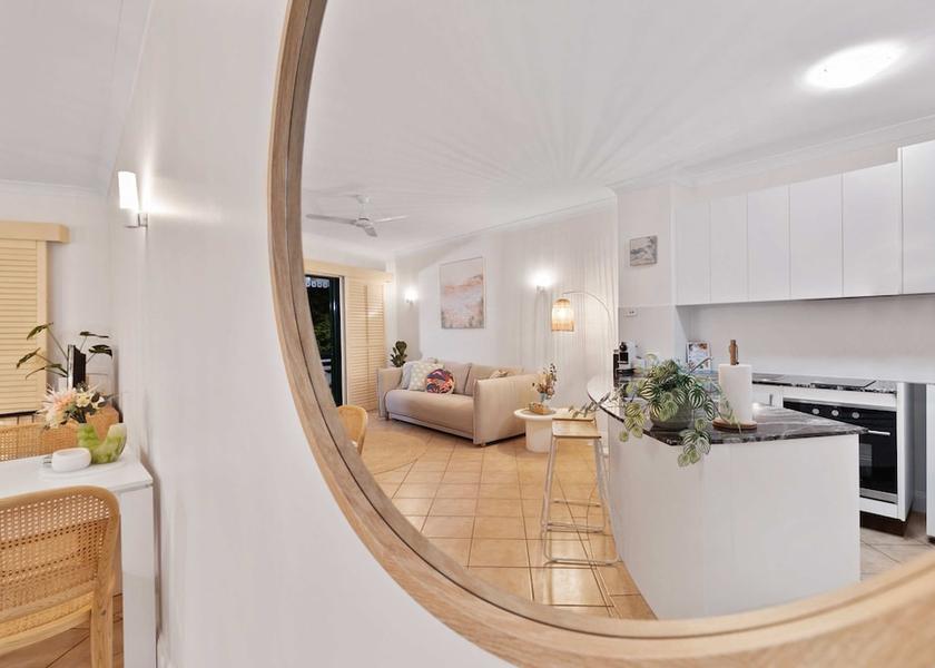 Queensland Cairns Room