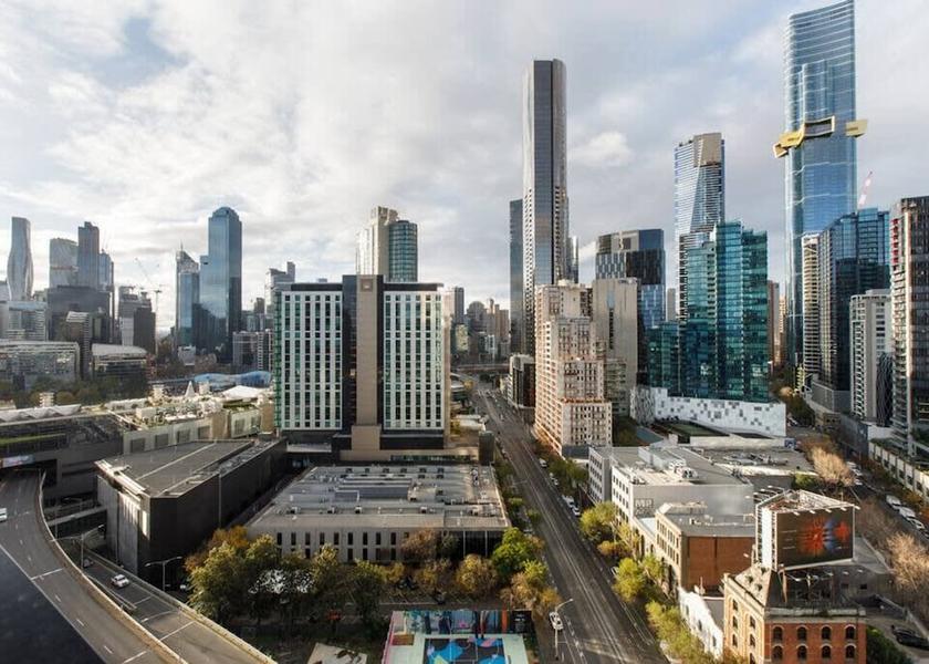 Victoria Melbourne Room