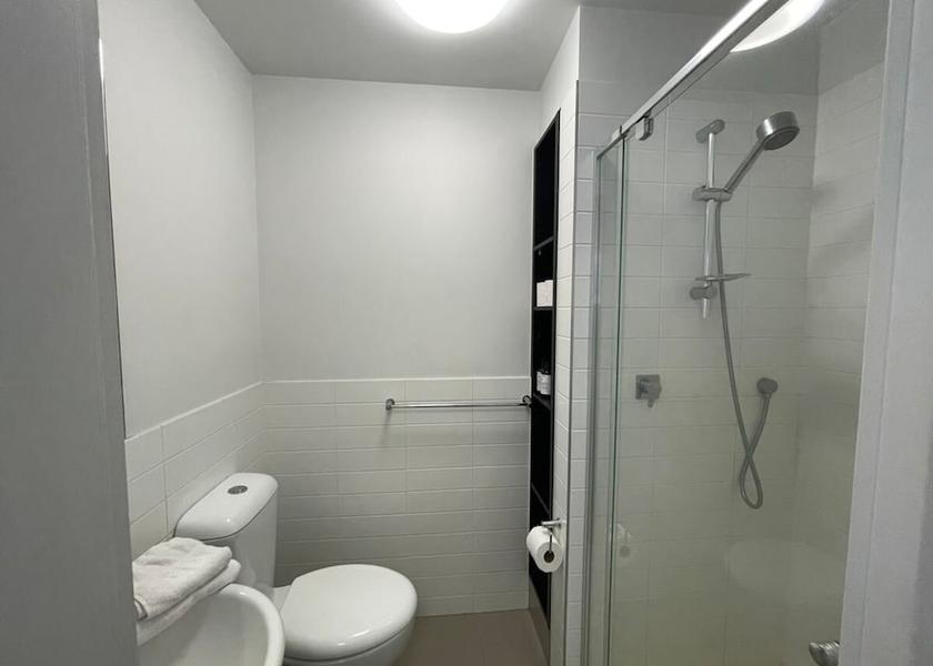 Victoria Melbourne Room