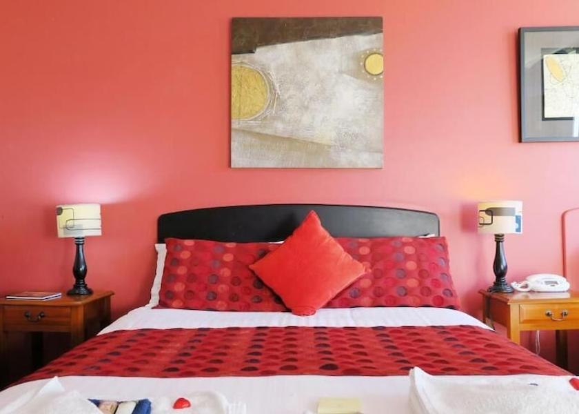 Tasmania Hobart Room