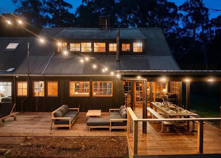 Victoria Healesville Room