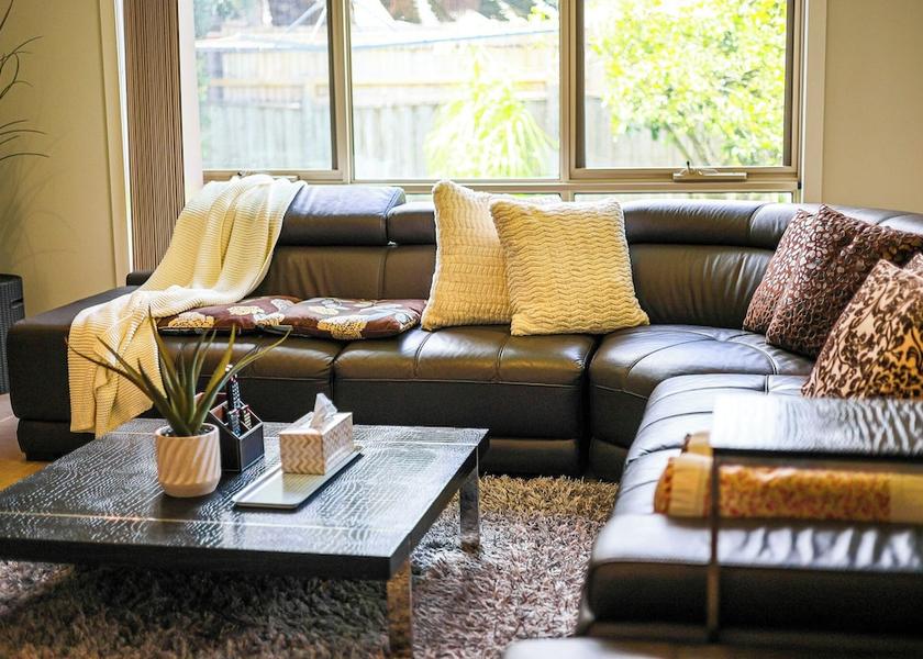 Victoria Melbourne Living Area