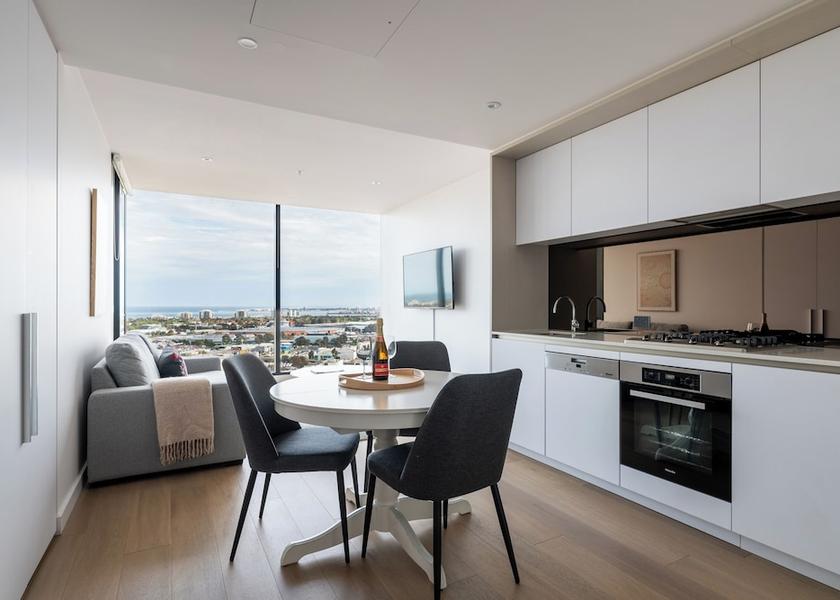 Victoria Melbourne Room