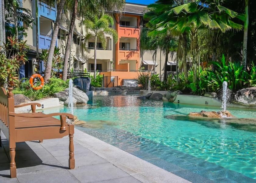 Queensland Cairns Room