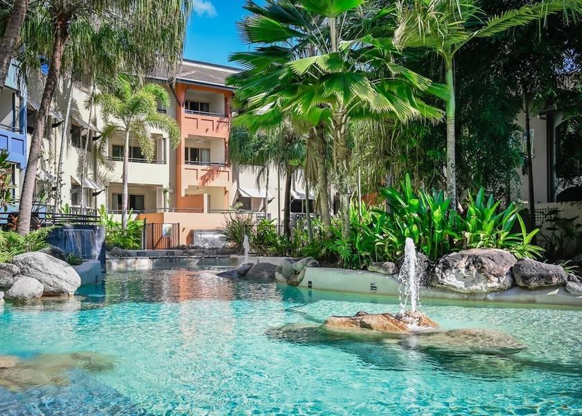 Queensland Cairns Room
