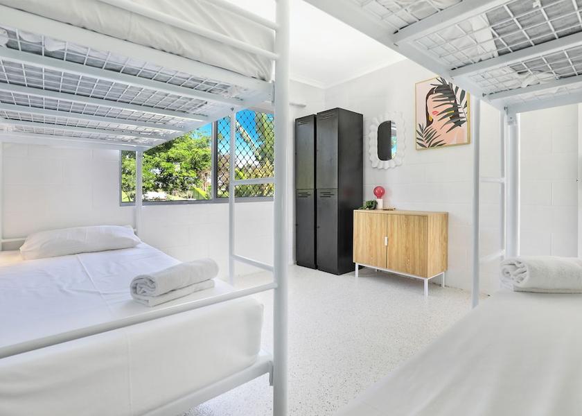 Queensland Sunshine Coast Room