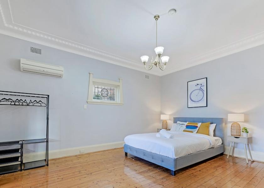 New South Wales Sydney Room