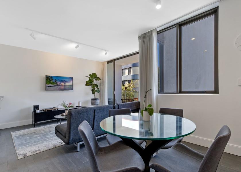 New South Wales Sydney In-Room Dining